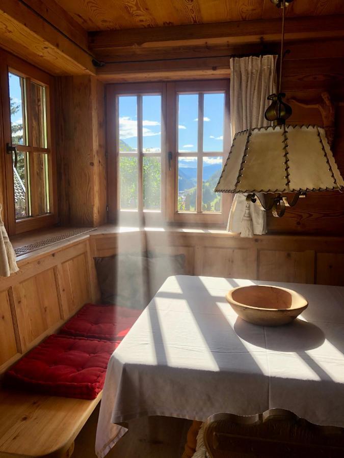 Villa Al Bosco セルヴァ・ディ・ヴァル・ガルデーナ エクステリア 写真